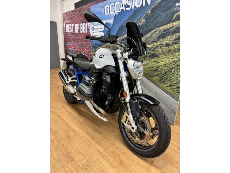 BMW R1200R