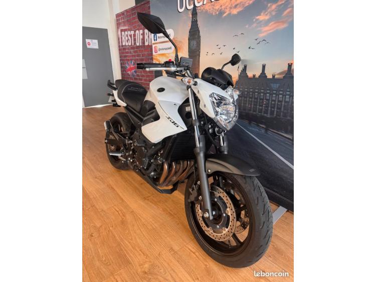 YAMAHA XJ6 (47.5CV)