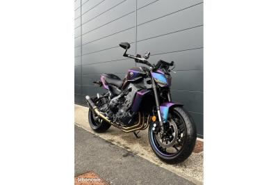 YAMAHA MT-09