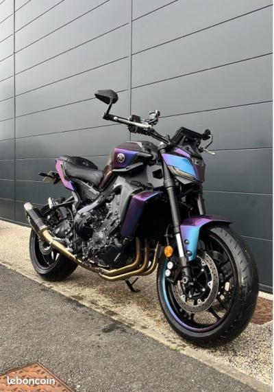 YAMAHA MT-09