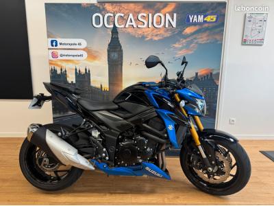 SUZUKI GSX-S 750