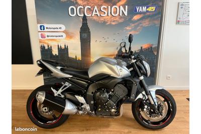 YAMAHA FZ1