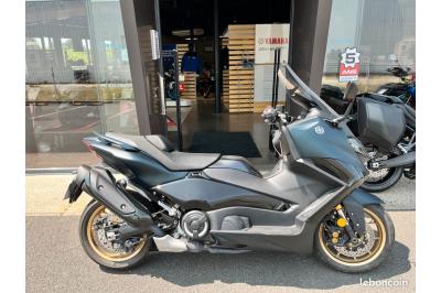 YAMAHA XP T-MAX 560 TECH MAX KAMO