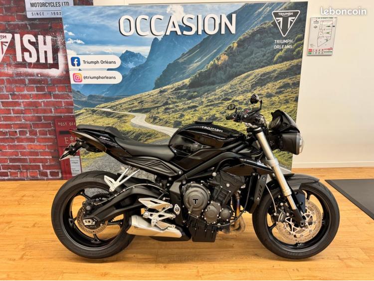 TRIUMPH STREET TRIPLE 660 S FULL