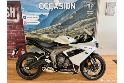 TRIUMPH 	DAYTONA 660