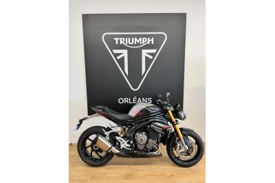 TRIUMPH SPEED TRIPLE 1200 RS